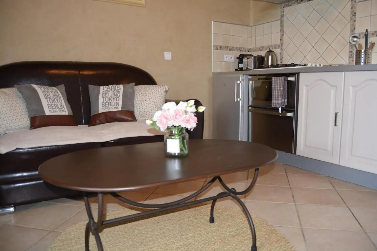 Mas Des Oliviers Villa Gordes 0*,  France